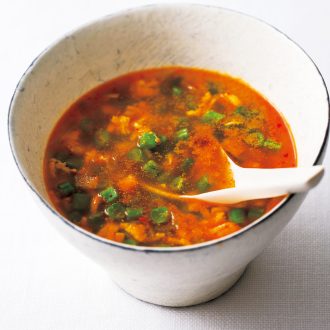ザーサイの風味と爽やかな辛みで食欲アップ 「いんげんとザーサイと油揚げのスープ」
