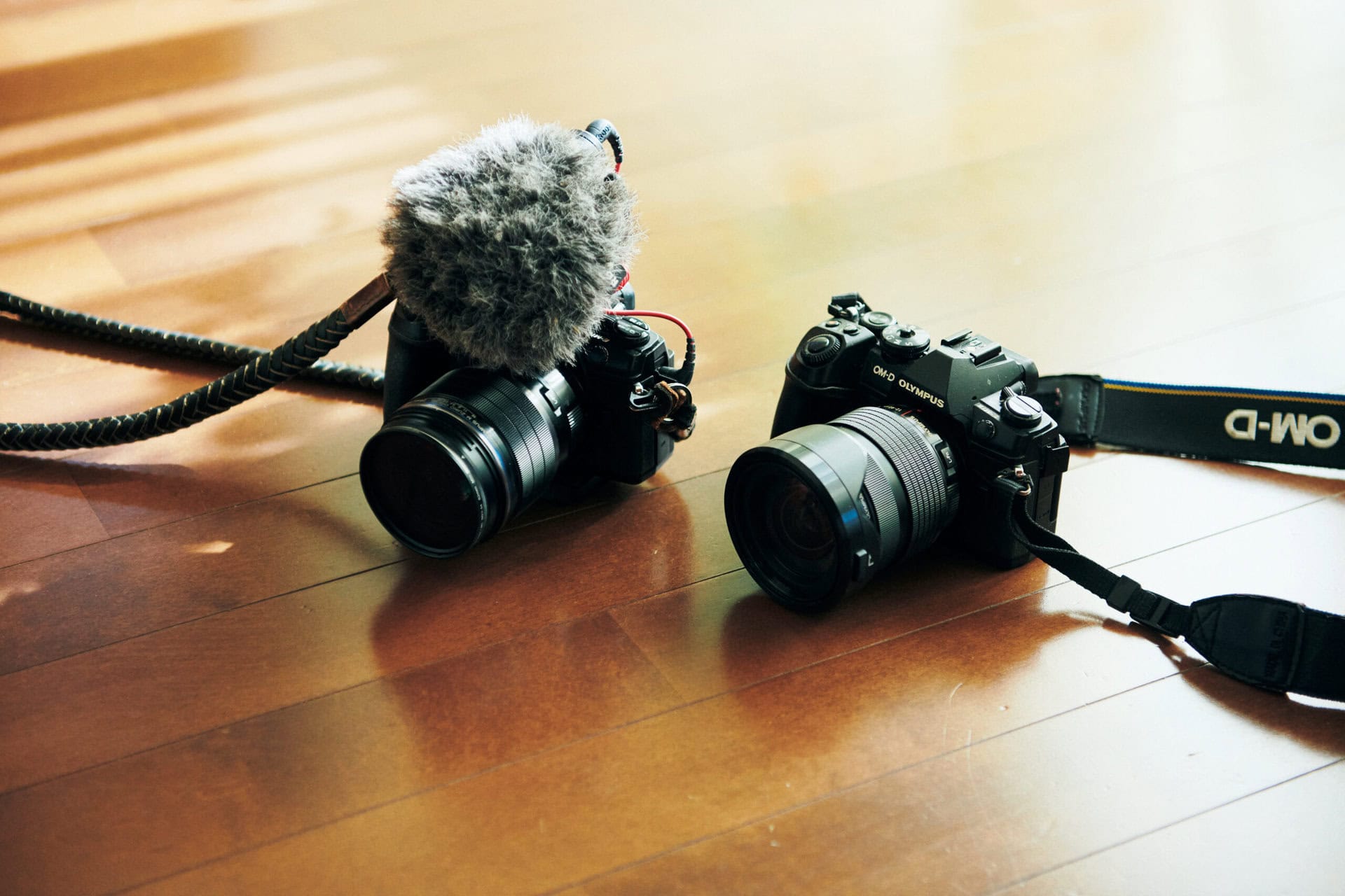 撮影用カメラは2台を使い分けています。いずれもオリンパスのもの。