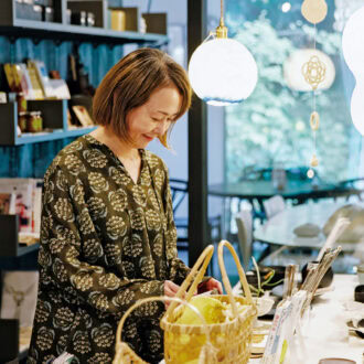 【新しい生き方を見つけた女性たち】
デザイナーから雑貨・喫茶店店主に
今井クミさん