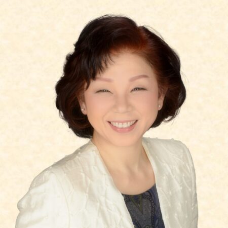 草野由美子