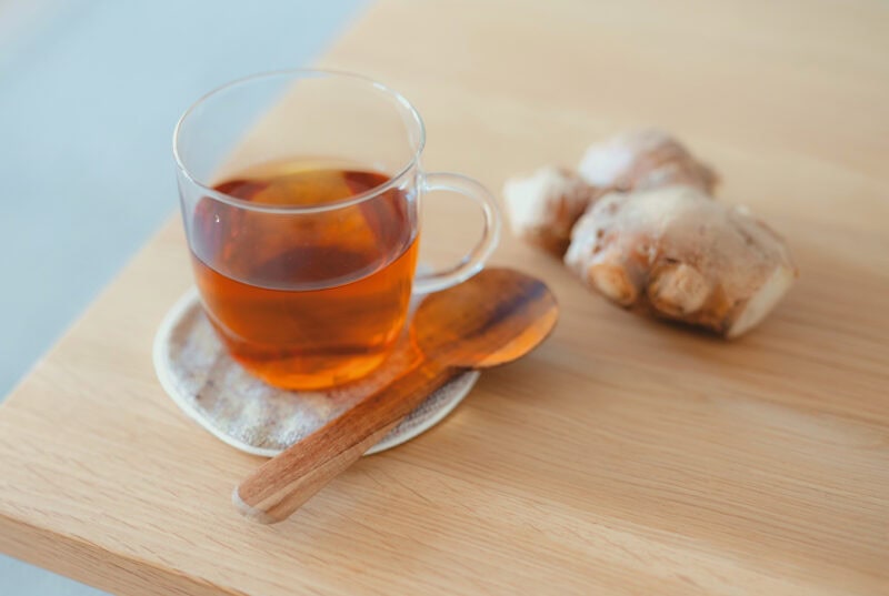 07:15　しょうが紅茶や白湯を飲む