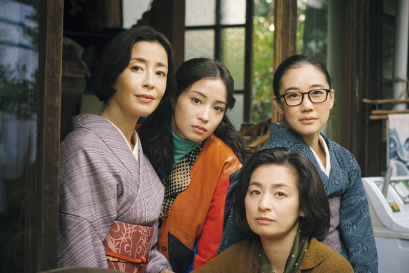 『阿修羅のごとく』 監督：是枝裕和 出演：宮沢りえ、尾野真千子、蒼井優、広瀬すず Netflixシリーズ『阿修羅のごとく』独占配信中