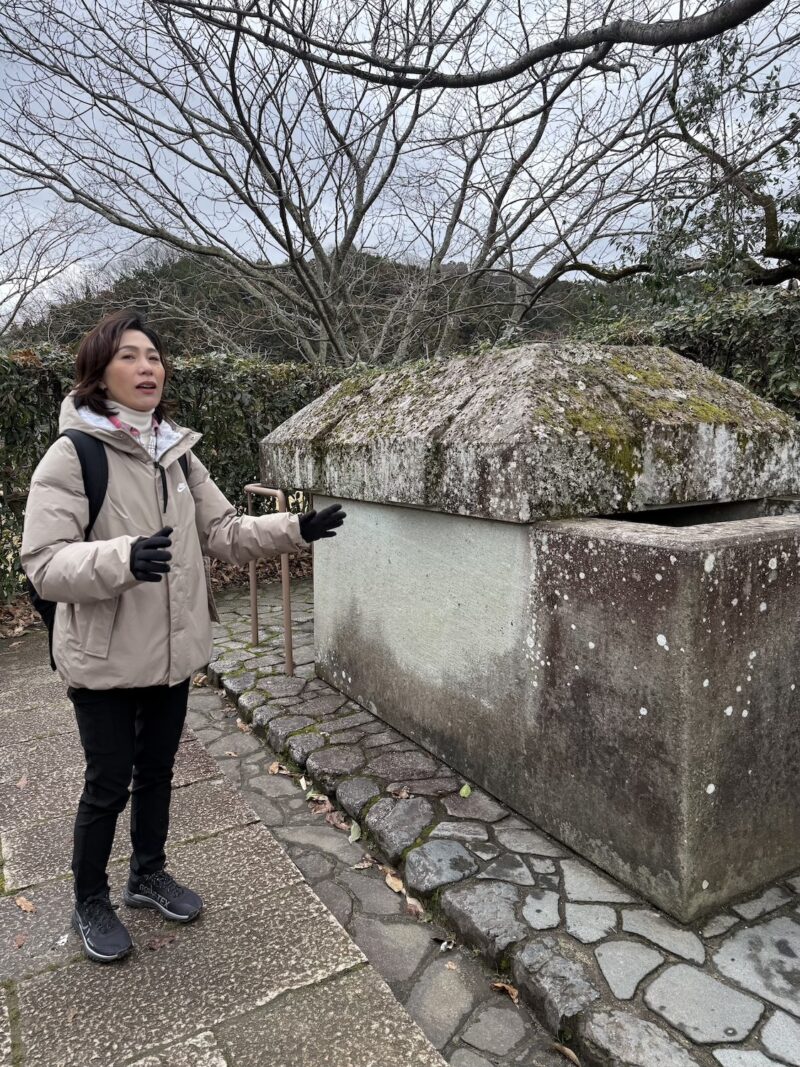 石舞台古墳とプロガイド