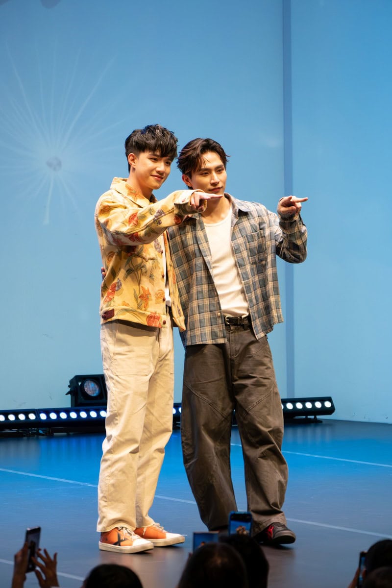 台湾BLドラマ『看見愛（カンジエンアイ）〜See Your Love』でサブCPを演じたリン・ジアヨウとエドウィン・リン。（写真はファンミーティング開催時）