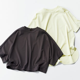 ライムイエロー￥4,490、グレー￥4,990／ともにアンフィーロ（オンワード樫山）