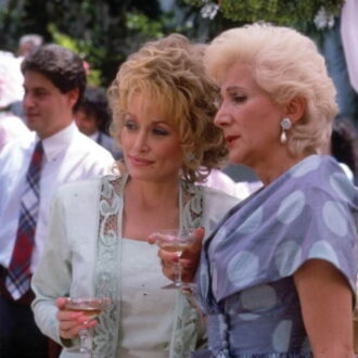 アメリカ南部の女性6人の絆を描いた名作。『マグノリアの花たち』©1989 TRISTAR PICTURES, INC. ALL RIGHTS RESERVED.