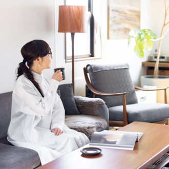 内田彩仍さんの「心が軽くなる」家仕事　
夫の連携プレーで生まれる豊かな時間
