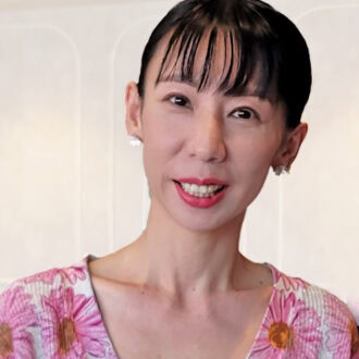 食文化研究家、長寿美容食研究家のスギアカツキさん