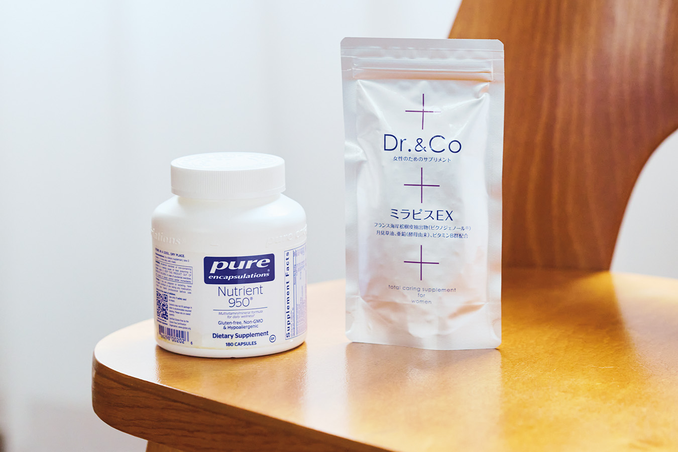 ミラピスEX 150粒 ¥12,960、Nutrient950® 180粒 ￥10,000／ともにウィミンズ・ウェルネス銀座クリニックにて取り扱い