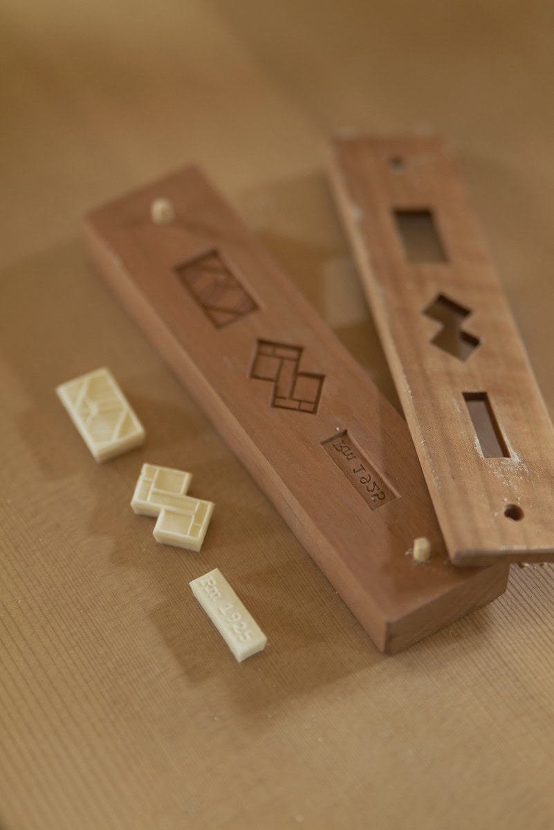 自由学園明日館の窓をモチーフにした干菓子が完成