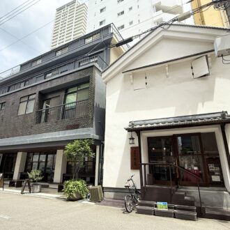 大阪　天満　ごま　老舗　和田萬03
