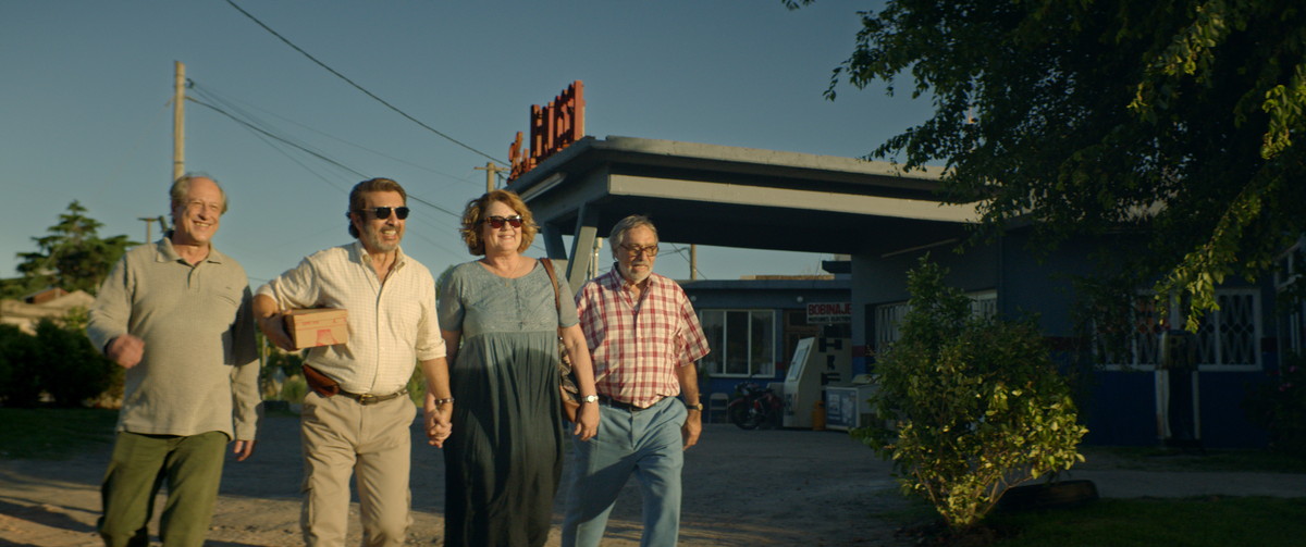 アルゼンチンで大ヒットした痛快クライムコメディ。『明日に向かって笑え！』©2019 CAPITAL INTELECTUAL S.A./KENYA FILMS/MOD Pictures S.L.
