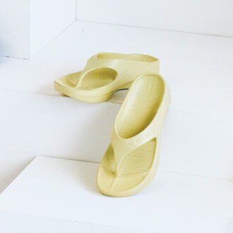 ダブルフリップフロップ ラ フランス¥10,560／テリックジャパン