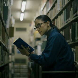 三女役は、蒼井優。Netflixシリーズ『阿修羅のごとく』独占配信中