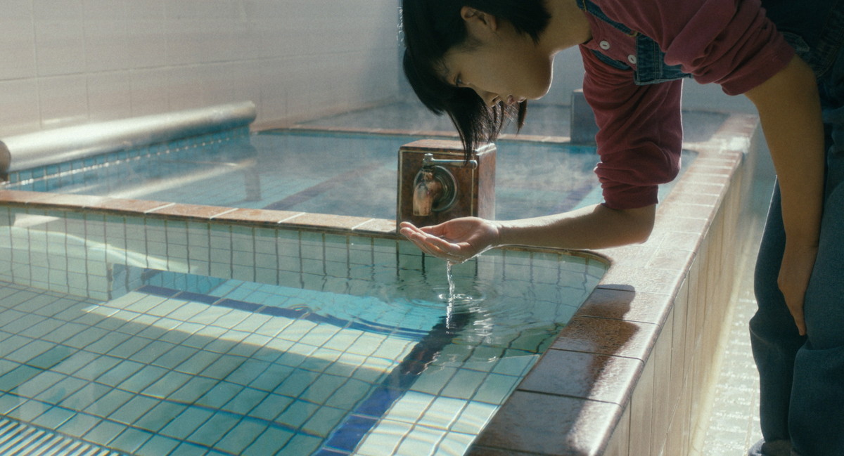 松本穂香主演『わたしは光をにぎっている』©2019 WIT STUDIO / Tokyo New Cinema