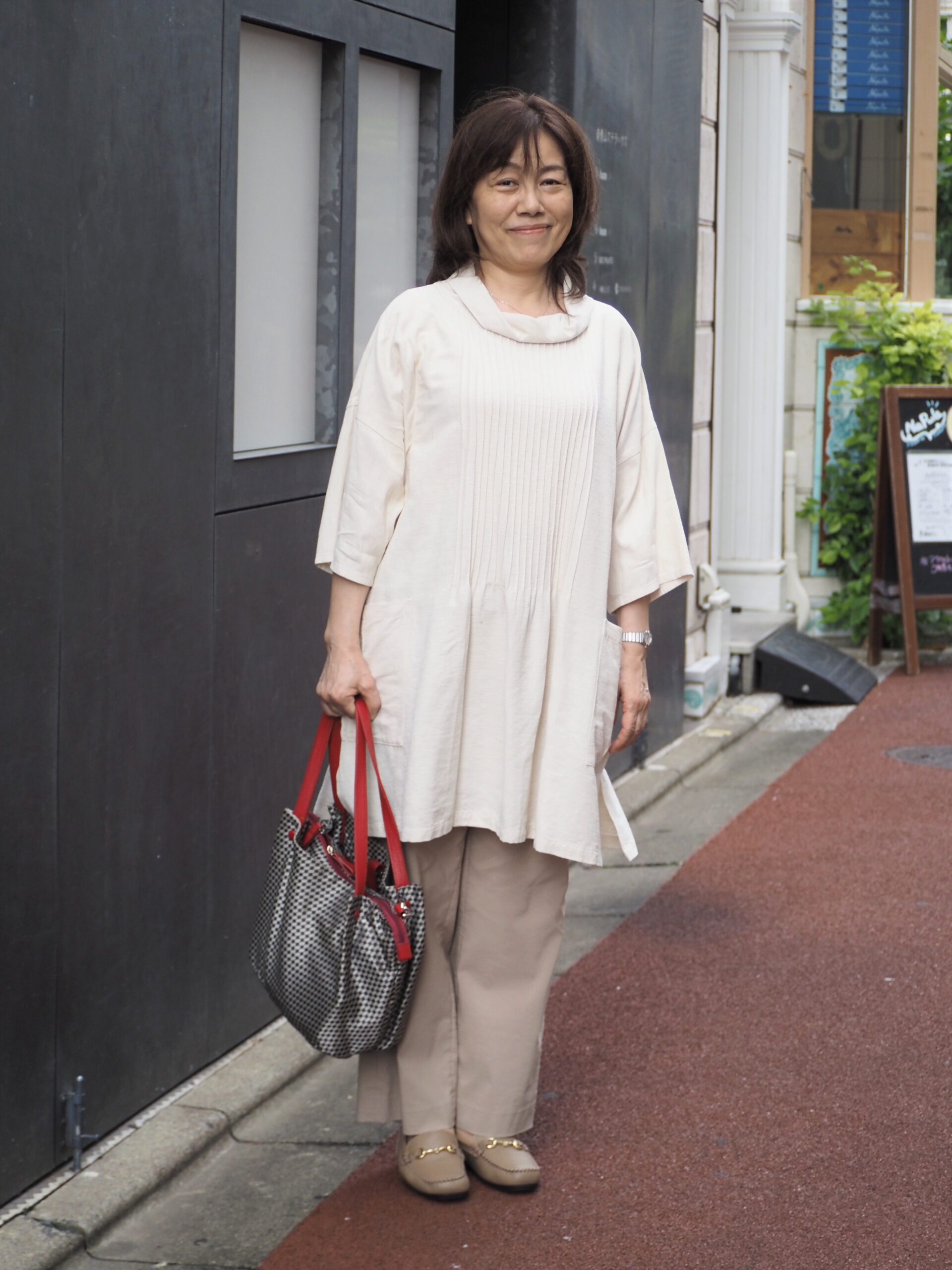 50代のワントーンコーディネート