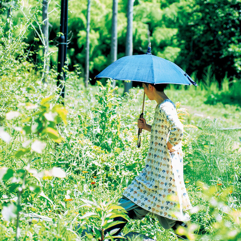 【小川糸さん】新しい山と里の暮らし 植物とともに涼やかに住まう　