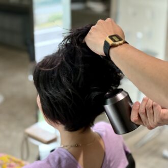 ヘアメイク原さんのヘアブロー＆セット術06