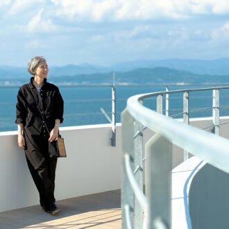 【人気モデル・青木沙織里さんの50代おしゃれ旅】秋冬こそ大人のオンシーズン! 旅に求める全てが揃う、和歌山県・白浜旅〈後編〉