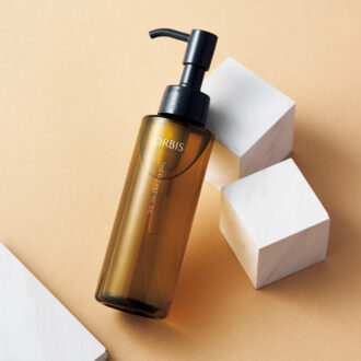 医師監修】 50代はオイル美容を!
 ゆらぎに寄り添う美容オイル5選