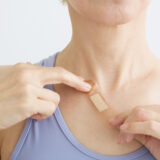 【中編】完全保存版！ 50代におすすめ！　
部位別「絆創膏を貼るだけ」整体