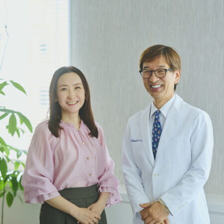 【手の外科専門医・管理栄養士が提唱】更年期年代の手指のこわばりへ悩む人に！
注目の健康成分「ゲニステイン」と「プロアントシアニジン」が必要な理由
