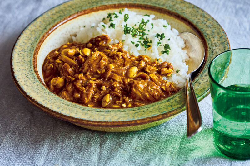 大豆と切り干し大根のさばカレー
