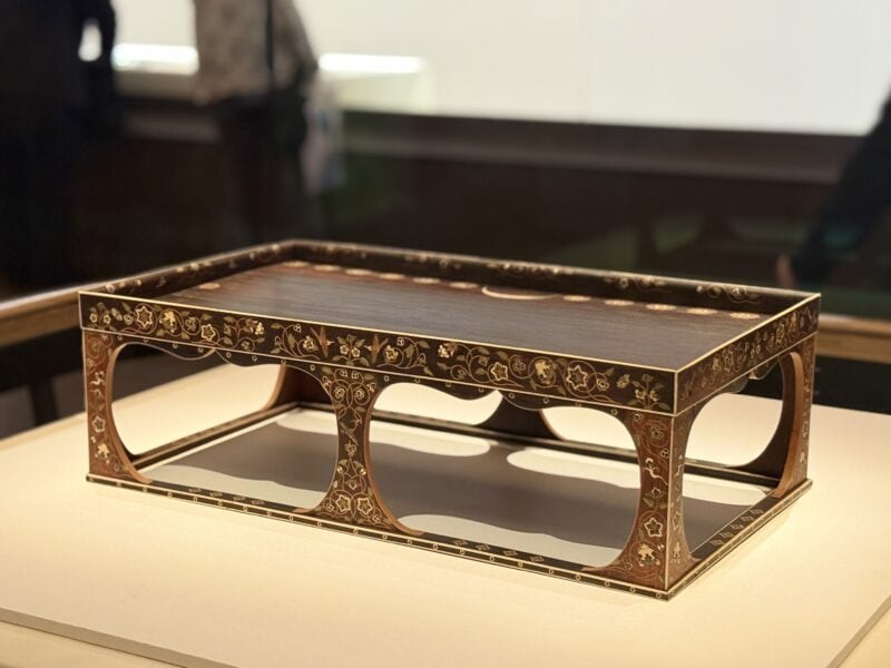 第77回正倉院展 北倉37「木画紫檀双六局(もくがしたんのすごろくきょく)」