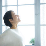 【50代のこよみ養生 Vol.48】かぜ・インフルエンザ・乾燥に負けない肺を作る“秋の朝活養生”