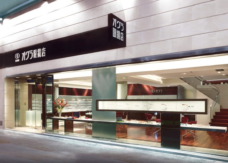 オグラ眼鏡店（渋谷本店）。東京・神奈川・千葉・埼玉・静岡・栃木・群馬・大阪で全40店舗展開。