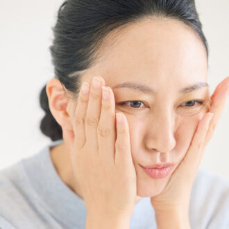 【50代の美白】これが正解！ 
間違いだらけの知識を正す美白ケアの正解【専門家監修】