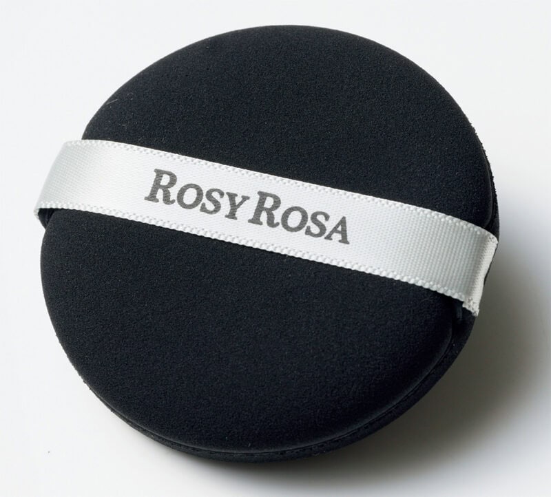 ロージーローザ マルチファンデパフ 2P ￥638／ロージーローザ