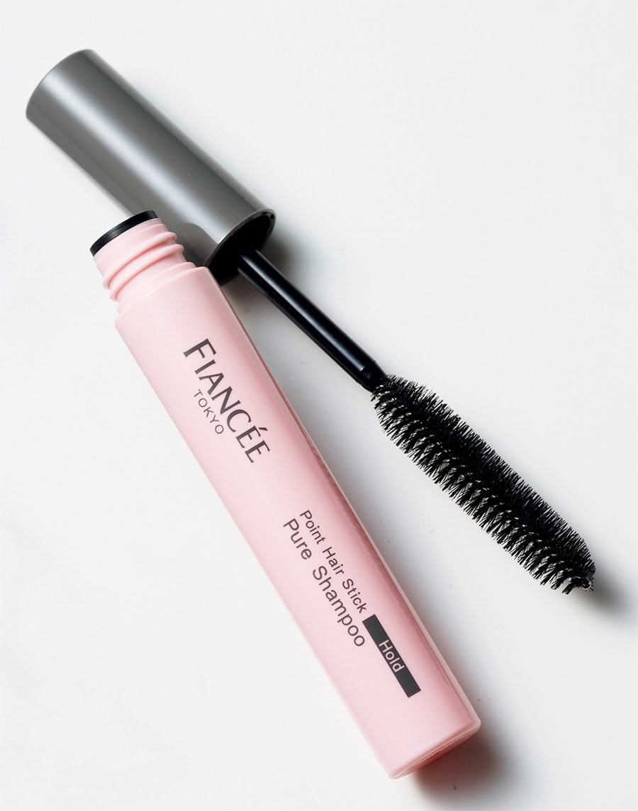 フィアンセ ポイントヘアスティック ホールド ピュアシャンプーの香り 10mL ¥990/井田ラボラトリーズ