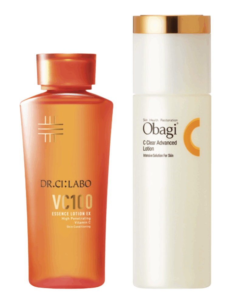 （右）４種のビタミンCが独自の浸透処方により、カサついた肌にもぐんぐん浸透する。オバジC クリアアドバンスドローション150mL ¥4,950／ロート製薬　 （左）マイクロ高浸透ビタミンCが肌の奥まで届く。ドクターシーラボ VC100エッセンスローションEX 150mL ¥5,390／ドクターシーラボ