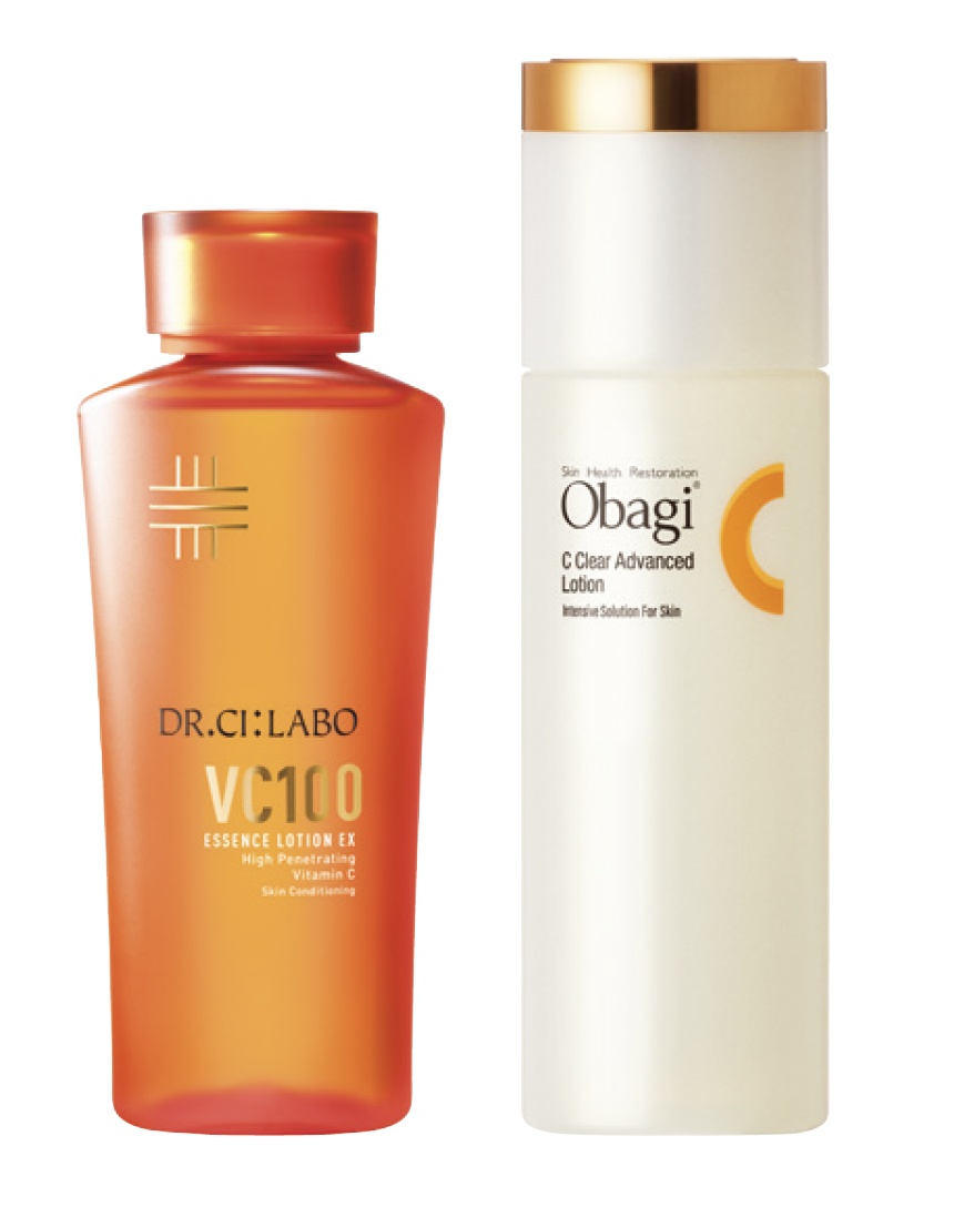 (右)4種のビタミンCが独自の浸透処方により、カサついた肌にもぐんぐん浸透する。オバジC クリアアドバンスドローション150mL ¥4,950/ロート製薬 (左)マイクロ高浸透ビタミンCが肌の奥まで届く。ドクターシーラボ VC100エッセンスローションEX 150mL ¥5,390/ドクターシーラボ