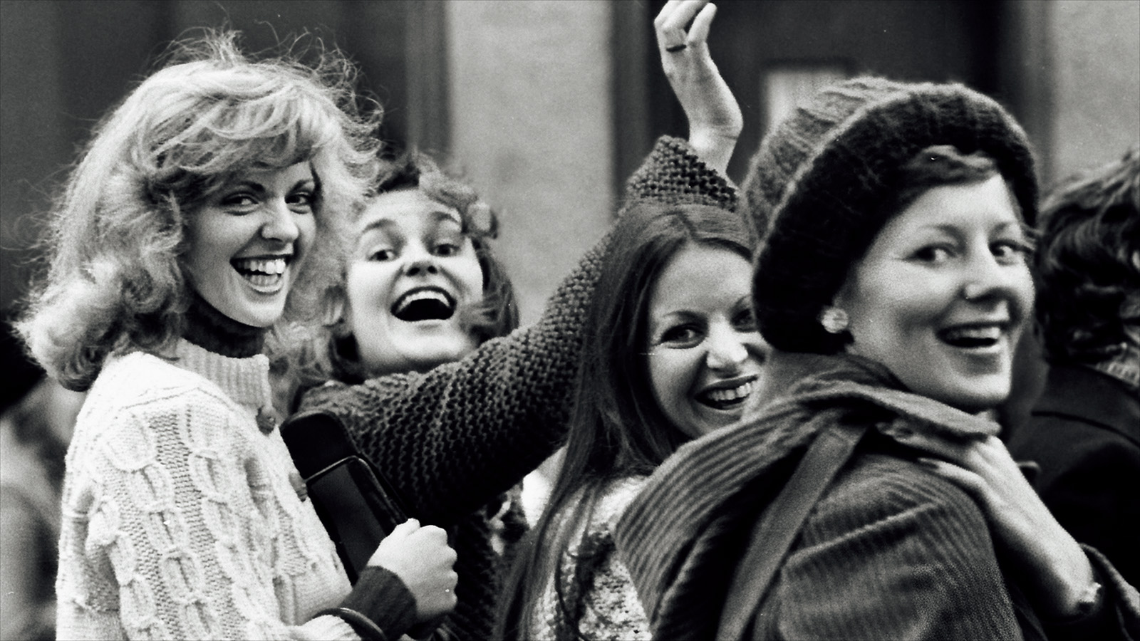 『女性の休日』 監督：パメラ・ホーガン 出演：ヴィグディス･フィンボガドッティル、グズルン･ エルレンズドッティル、アウグスタ・ソルケルスドッティル シアター・イメージフォーラムほか全国公開中