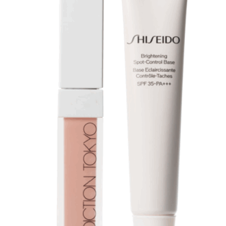 （右）美白有効成分配合。SHISEIDOブライトニング スポットコントロールベース ピンク［医薬部外品］ SPF35･PA+++ ¥5,500（編集部調べ）／SHISEIDO　 （左）高密着オイル配合で、なめらかになじむ。アディクション スキンリフレクト カラーコレクター 001¥3,850／ADDICTION BEAUTY
