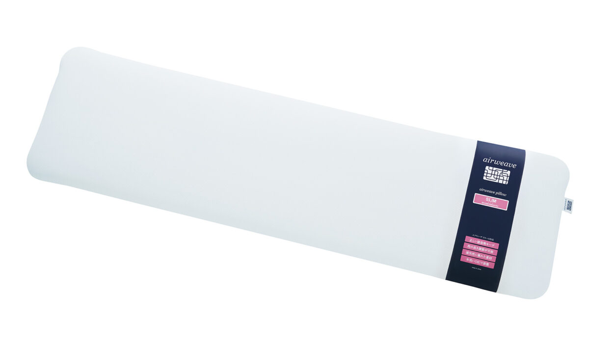 エアウィーヴ ピロー スリムエクストラロング￥24,200／エアウィーヴ