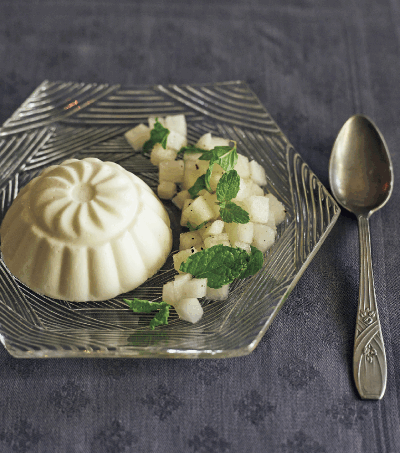 【梨レシピ】簡単スウィーツとサラダで旬の瑞々しさを堪能