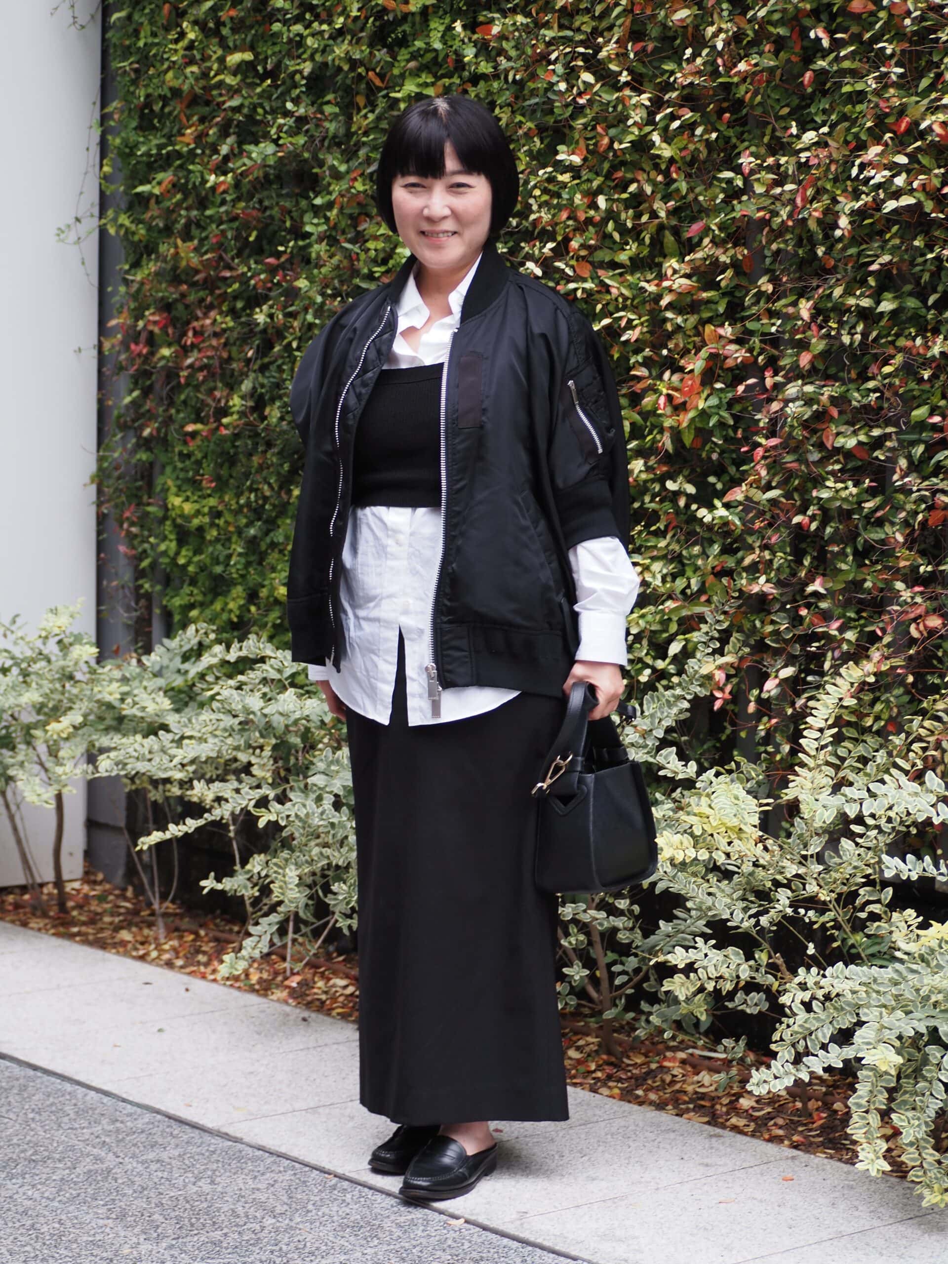 50代のモノトーンコーデ