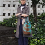 【スナップ】秋深まる代官山で出会ったおしゃれさんの着こなしを拝見！ スエード小物がアクセントに