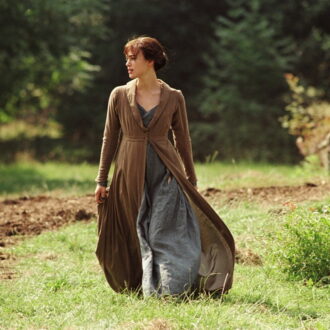 イギリスの田園風景や当時の豪邸など美しいシーンも見どころ。『プライドと偏見』Film © 2005 Universal Studios and Scion Films （P&P） Production PartnershiP. All Rights Reserved.