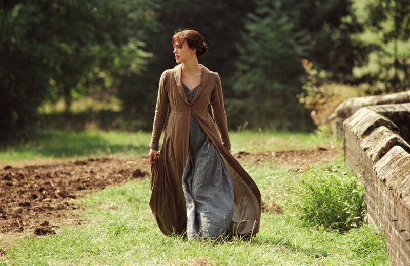 イギリスの田園風景や当時の豪邸など美しいシーンも見どころ。『プライドと偏見』Film © 2005 Universal Studios and Scion Films （P&P） Production PartnershiP. All Rights Reserved.