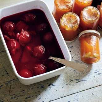 旬のフルーツはジャムやシロップ煮に