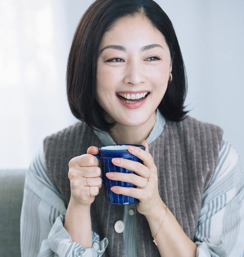 憧れの50代、常盤貴子さん「満開の美しさではなく、枯れていくプロセスの美しさに惹かれます」