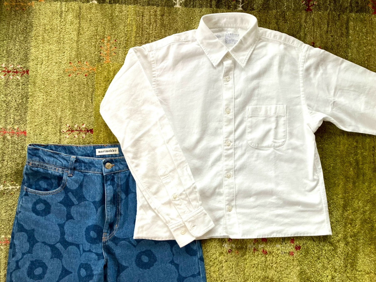 無印良品のSサイズのオフ白「両面起毛フランネルシャツ」をアレンジ