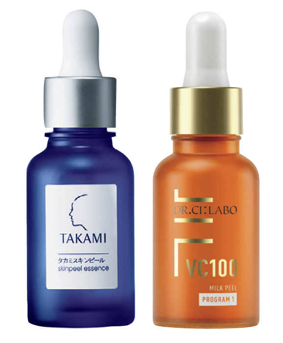 (右)働きの異なる3種類の角質ケア成分が肌をなめらかに、ビタミンCが透明感をもたらす。ドクターシーラボ VC100ミルクピールプログラム1 30mL ¥4,180/ドクターシーラボ (左)発売から20年のロングセラー。乱れたターンオーバーを整える。タカミスキンピール30mL¥5,500/タカミ