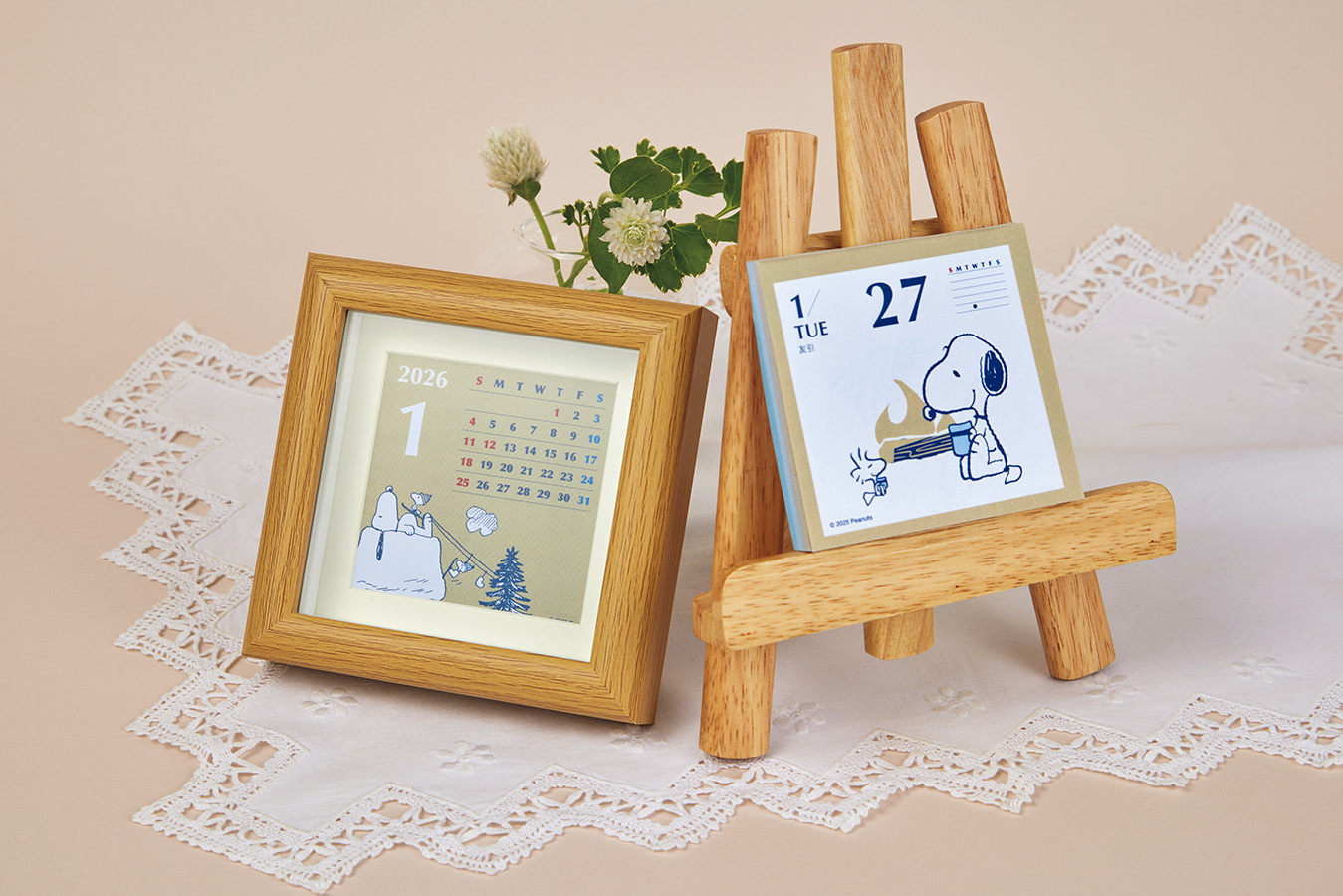 ミニイーゼルに立てたり、フォトフレームに入れたりしておしゃれにディスプレイ。