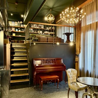 銭屋本舗本館02