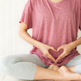 【更年期の養生 Vol.4】「腟の乾燥」「性交痛」をやわらげる、デリケートゾーンと性生活の養生法